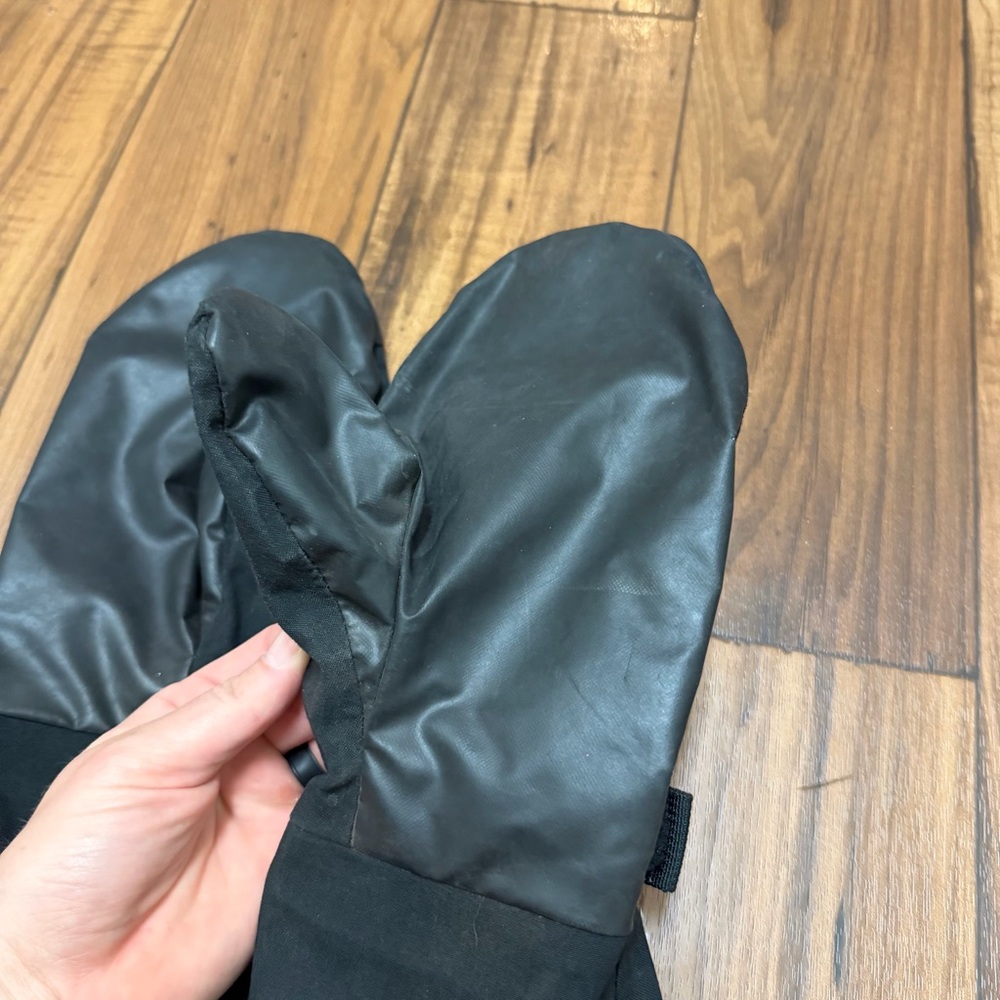 Outdoor Research OR Basic Mitt Shell GORETEX Mitt… - image 6